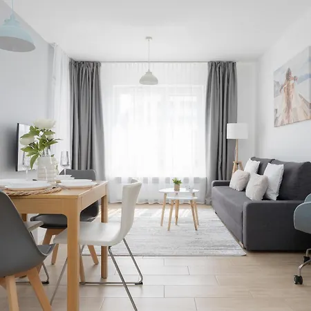 Lejlighed Metro Targowek One Bedroom For 4 With Furnished Balcony By Renters *