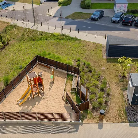 Metro Targowek One Bedroom For 4 With Furnished Balcony By Renters Warszawa