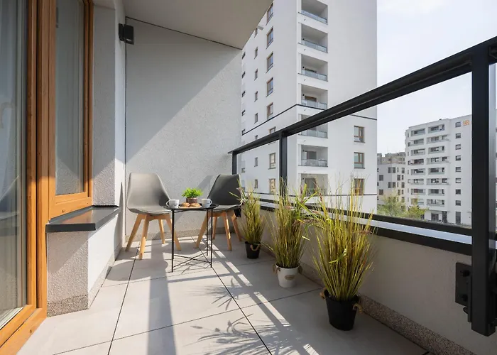 Metro Targowek One Bedroom For 4 With Furnished Balcony By Renters Warszawa