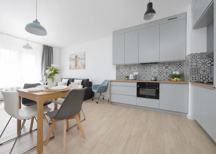 Metro Targowek One Bedroom For 4 With Furnished Balcony By Renters * Warszawa