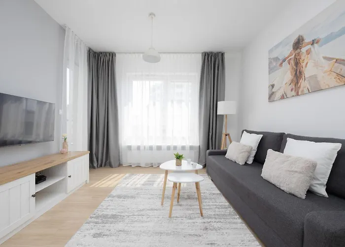 Metro Targowek One Bedroom For 4 With Furnished Balcony By Renters Warszawa